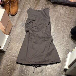 Sleeveless Brown Dress